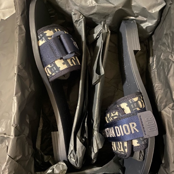 Dior size 8 - Picture 3 of 6